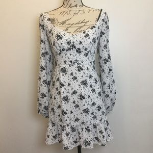 Forever 21 White Dress with black flowers Medium